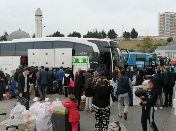 Ara tatil bitiyor! Otogarlarda yoğunluk var!